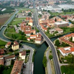 XXI Giornata Nazionale del Trekking Urbano: Lungo il Naviglio dal Castello Visconteo a Castelletto