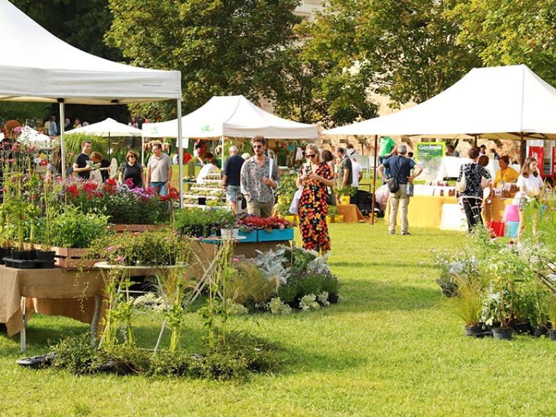 SEM 2024 - Horti Aperti Collegio Borromeo Pavia Proposto da: FIAB ABBIATEinBICI